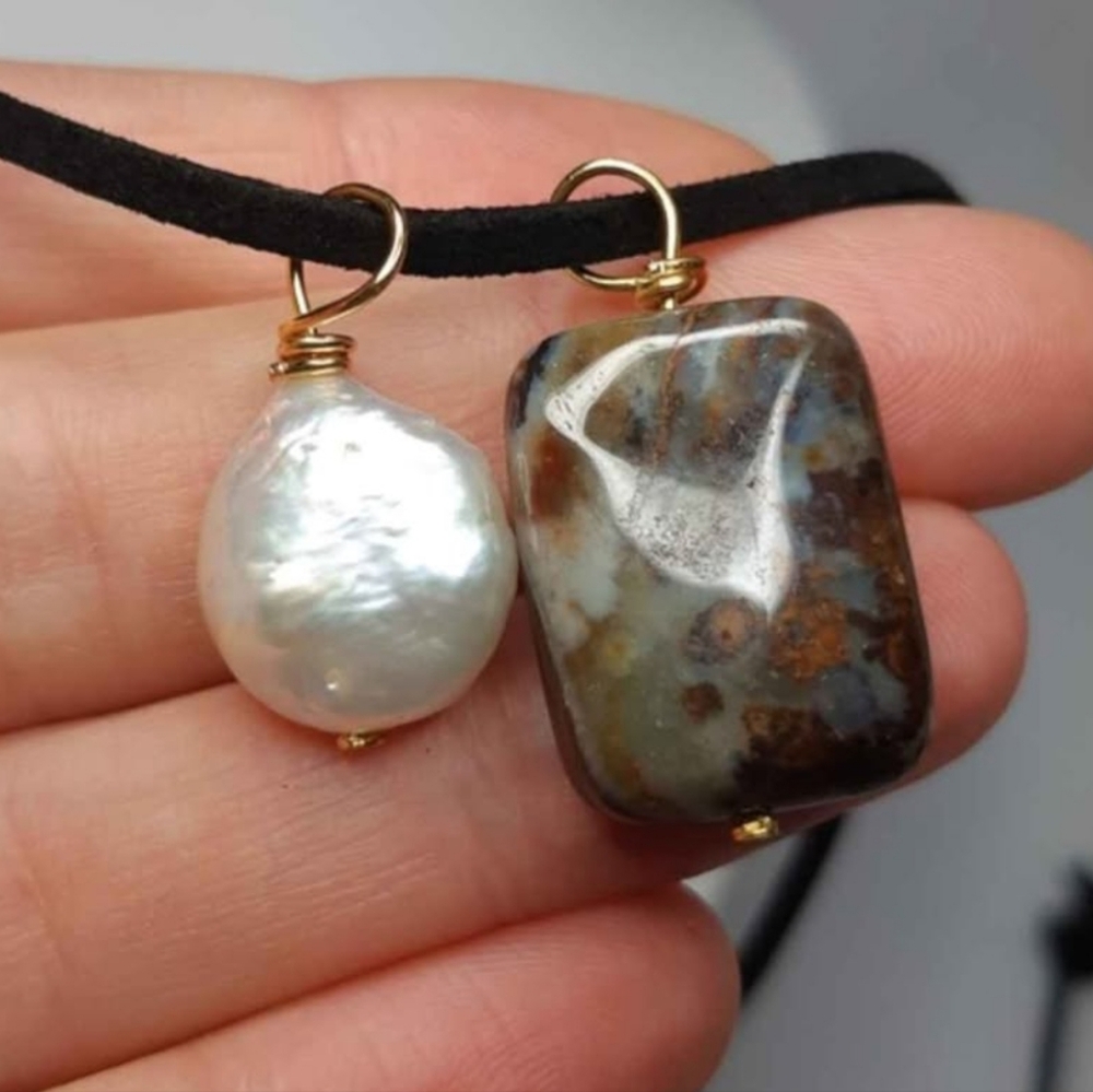 Agate Coin Pearl Wire Wrap Necklace
